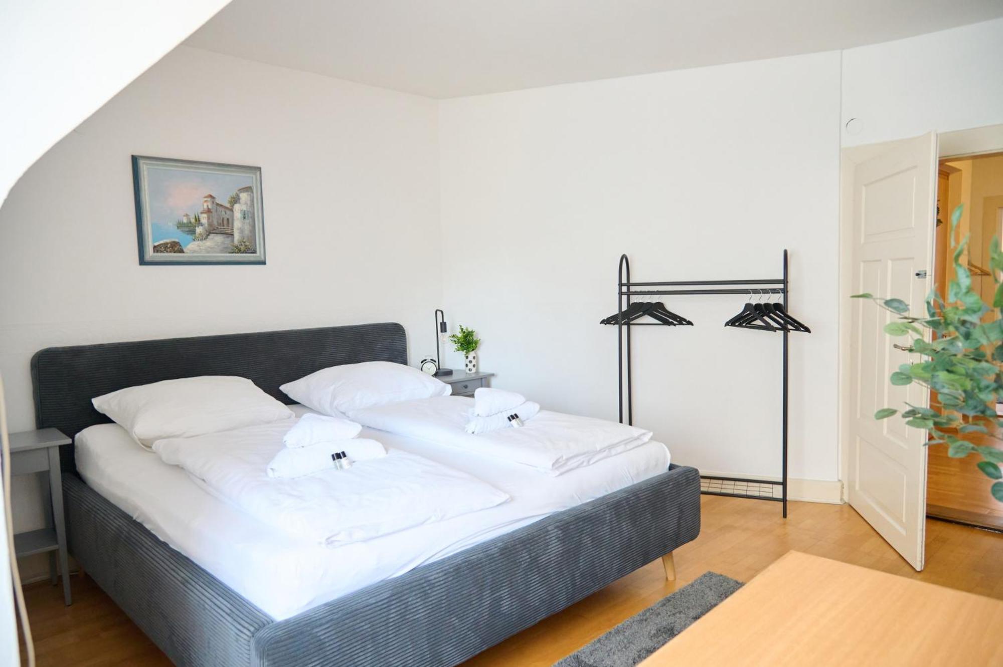 Zentrales Apartment Pfaenderblick Bregenz Exterior foto